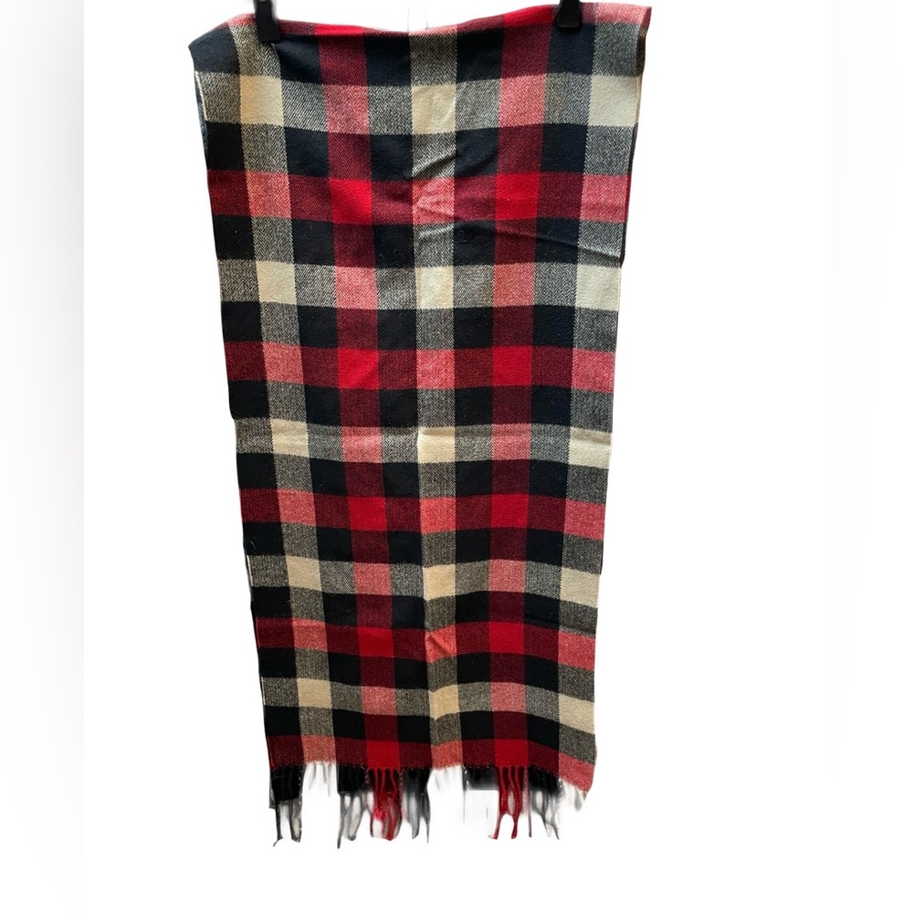 ❤️ AMERICAN EAGLE OUTFITTERS PLAID FRINGE SCARF